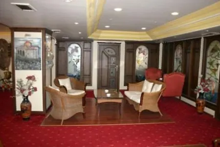 Uzunkum Hotel 3*